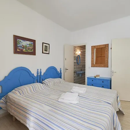 1auro - * Calella De Palafrugell